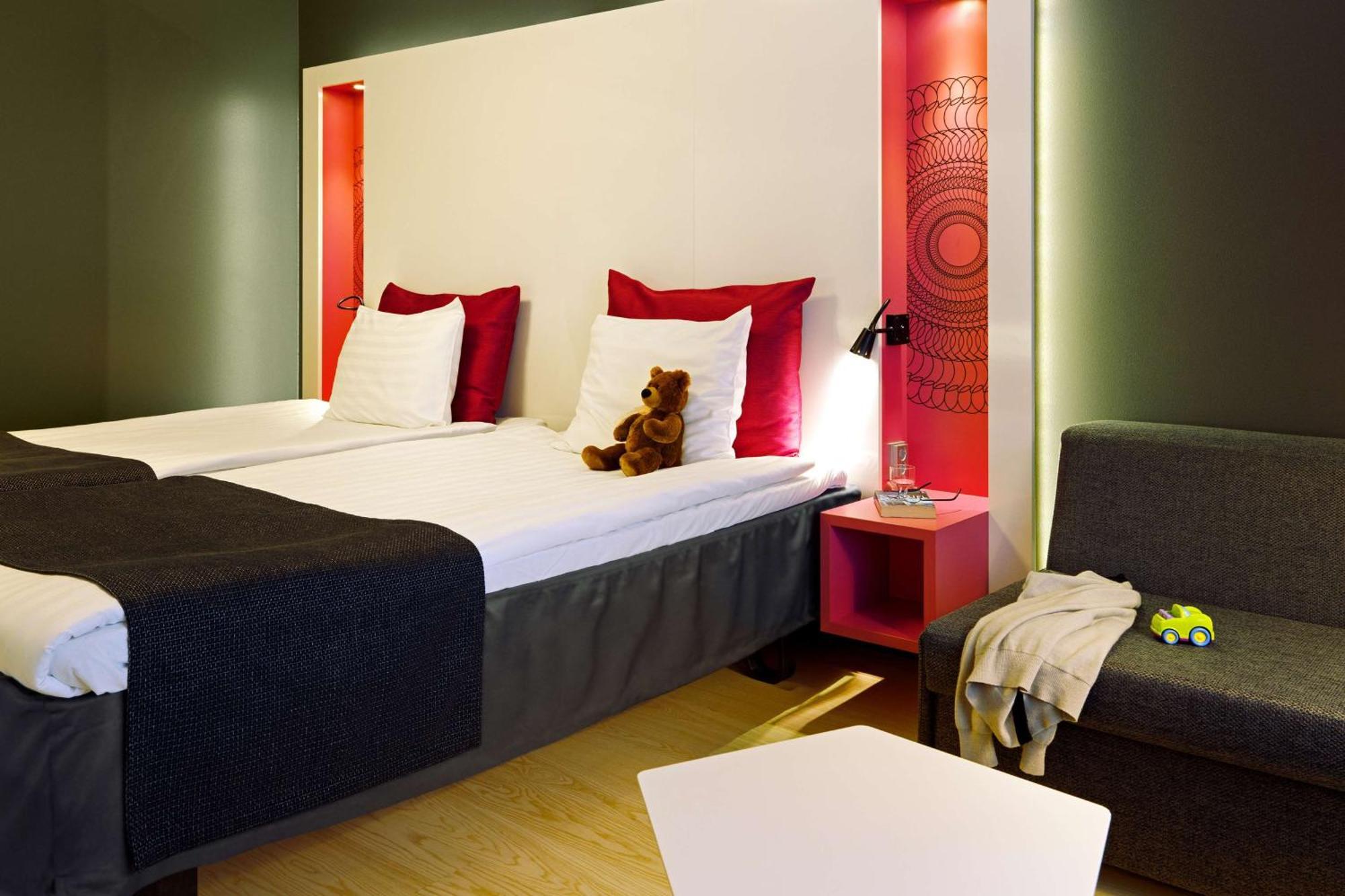 สแกนดิก แทมเปเร สเตชั่น Hotel ตัมเปเร ภายนอก รูปภาพ