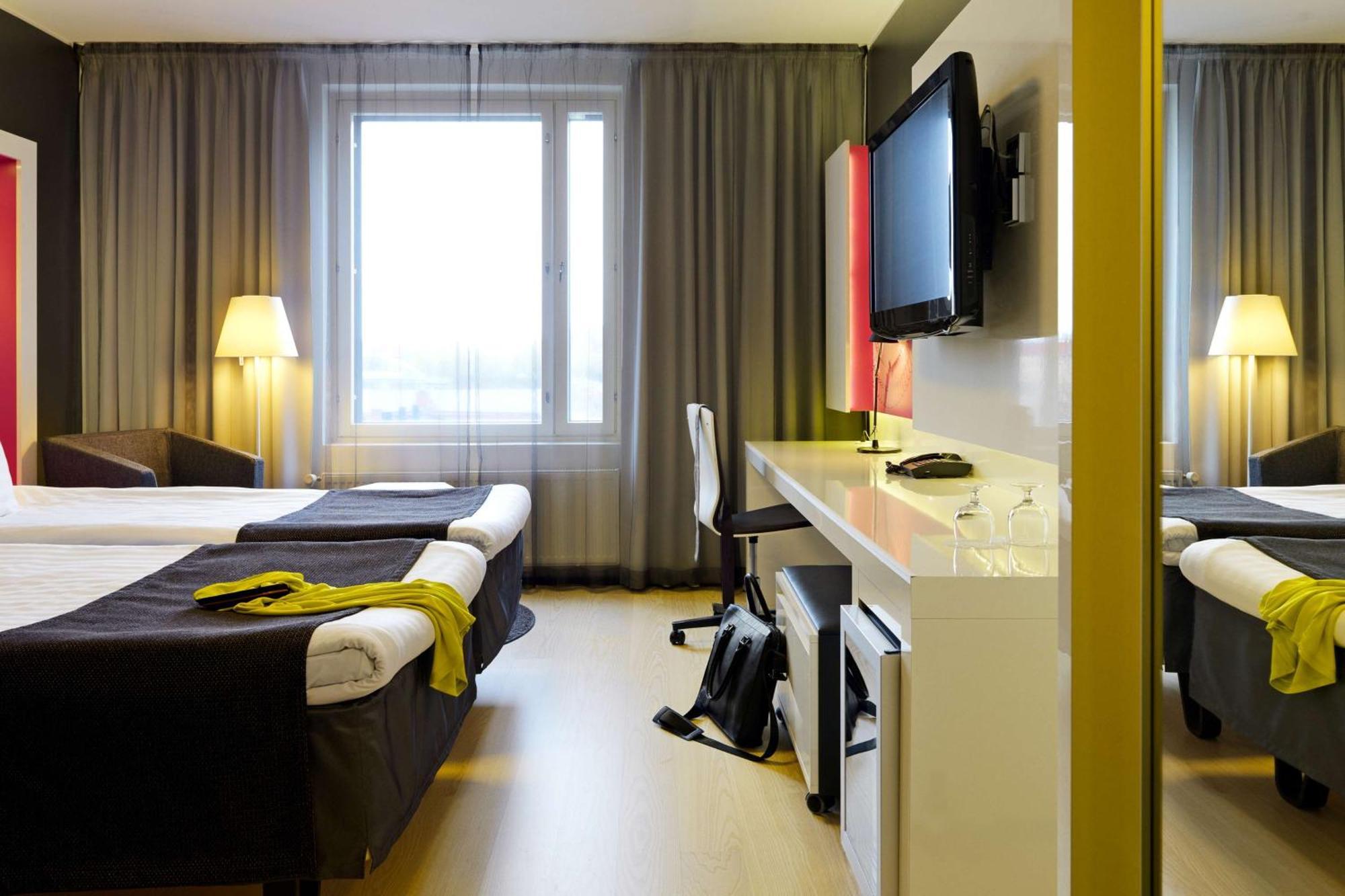 สแกนดิก แทมเปเร สเตชั่น Hotel ตัมเปเร ภายนอก รูปภาพ